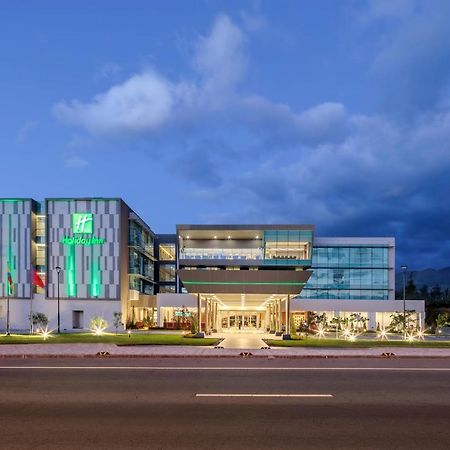 Holiday Inn - Quito Airport By Ihg Tababela Extérieur photo The new building of the University of La Rioja, in Logroño.